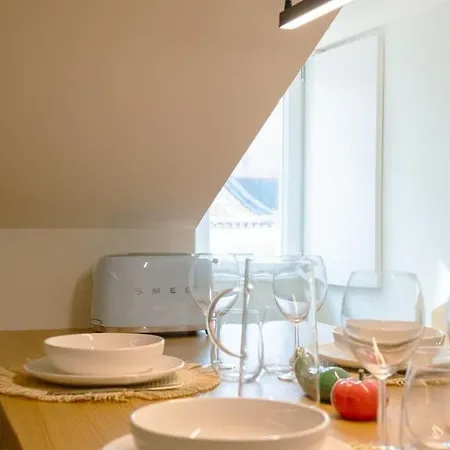After B00Klng Must Scаn Qr-C0Dе --Chic 2Br Duplex Feriehus *