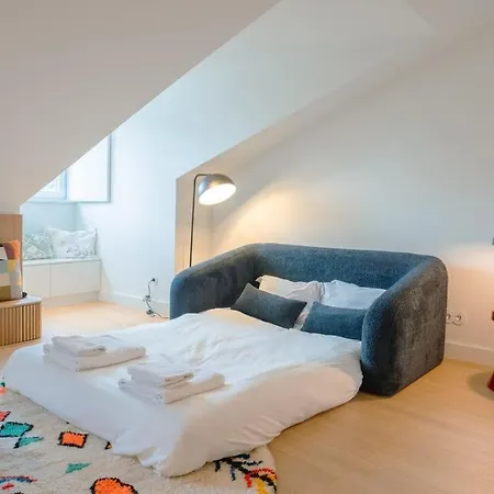 After B00Klng Must Scаn Qr-C0Dе --Chic 2Br Duplex Feriehus *