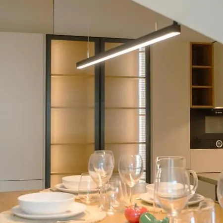 After B00Klng Must Scаn Qr-C0Dе --Chic 2Br Duplex Prázdninový dům Lisboa